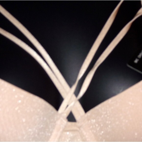 Youmita Frosted Almond Strap Cross Front 34C Bra NWT - Picture 3 of 9